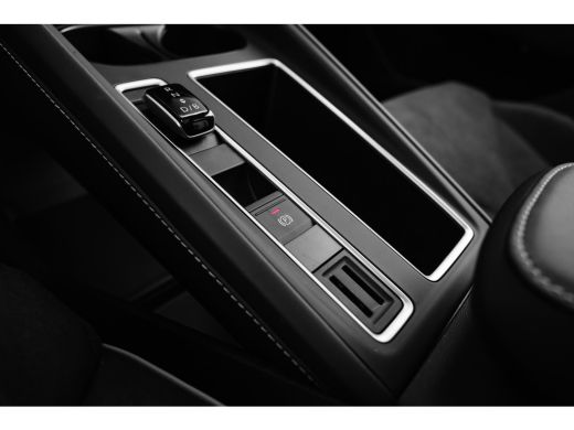 Skoda Enyaq Coupe Sportline | Chrome interieur accenten | Driving mode select | LED interieurverlichting inclusief ... ActivLease financial lease