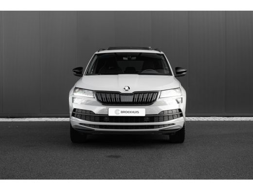 Skoda Karoq 1.5 TSI ACT Sportline Business | Panoramadak | Camera | Stoel- Stuurverwarming | Carplay | Navigatie ActivLease financial lease