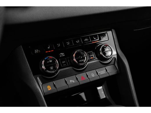 Skoda Karoq Sportline Business | Achteruitrijcamera | Airconditioning automatisch, 2-zone (Climatronic) | Cru... ActivLease financial lease