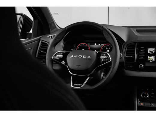Skoda Karoq Sportline Business | Achteruitrijcamera | Airconditioning automatisch, 2-zone (Climatronic) | Cru... ActivLease financial lease
