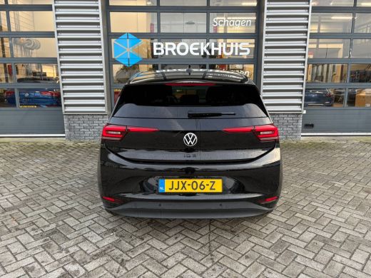 Volkswagen ID.3 Pro Business 59 kWh 204 pk | Black Style | Steunhaak | Achteruitcamera | ActivLease financial lease