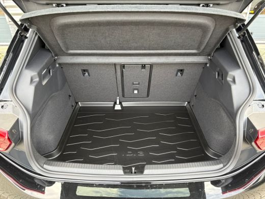 Volkswagen ID.3 Pro Business 59 kWh 204 pk | Black Style | Steunhaak | Achteruitcamera | ActivLease financial lease