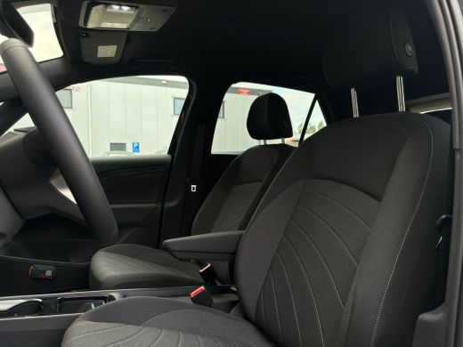 Volkswagen ID.3 Pro Business 59 kWh 204 pk | Black Style | Steunhaak | Achteruitcamera | ActivLease financial lease