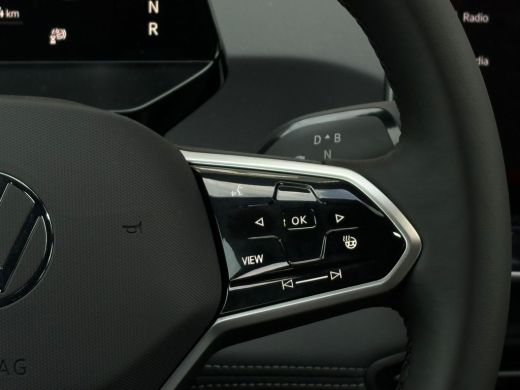 Volkswagen ID.3 Pro Business 59 kWh 204 pk | Black Style | Steunhaak | Achteruitcamera | ActivLease financial lease