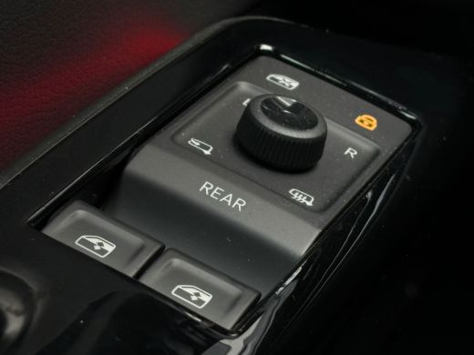 Volkswagen ID.3 Pro Business 59 kWh 204 pk | Black Style | Steunhaak | Achteruitcamera | ActivLease financial lease