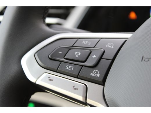 Volkswagen Multivan Bulli eHybrid lang 4MOTION | 'App-Connect' draadloze smartphone integratie | Achterklepbediening ... ActivLease financial lease