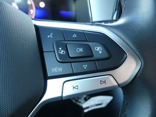 Volkswagen T-Roc 1.0 TSI 110PK Life | ADAPTIVE CRUISE | NAVI | APPLE CARPLAY/ANDROID AUTO | PARKEERSENSOREN V+A | ActivLease financial lease