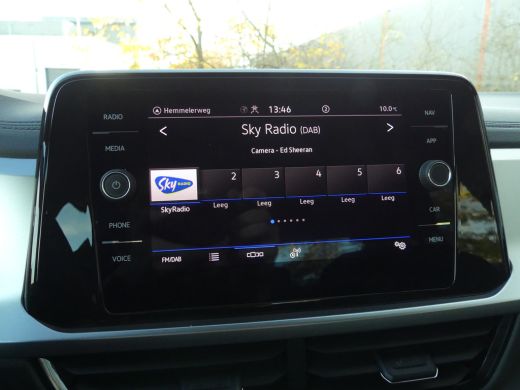 Volkswagen T-Roc 1.0 TSI 110PK Life | ADAPTIVE CRUISE | NAVI | APPLE CARPLAY/ANDROID AUTO | PARKEERSENSOREN V+A | ActivLease financial lease