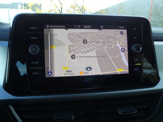 Volkswagen T-Roc 1.0 TSI 110PK Life | ADAPTIVE CRUISE | NAVI | APPLE CARPLAY/ANDROID AUTO | PARKEERSENSOREN V+A | ActivLease financial lease