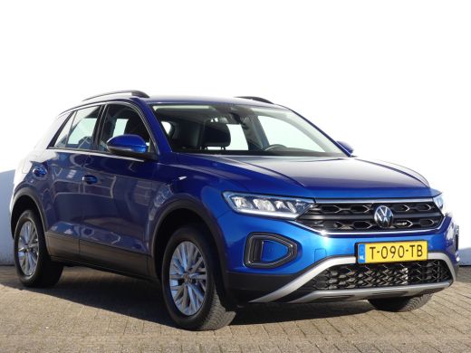 Volkswagen T-Roc 1.0 TSI 110PK Life | ADAPTIVE CRUISE | NAVI | APPLE CARPLAY/ANDROID AUTO | PARKEERSENSOREN V+A | ActivLease financial lease