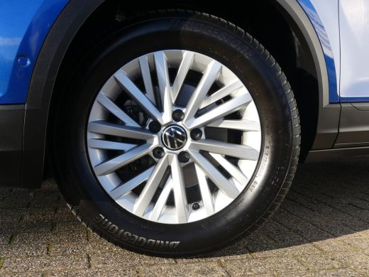 Volkswagen T-Roc 1.0 TSI 110PK Life | ADAPTIVE CRUISE | NAVI | APPLE CARPLAY/ANDROID AUTO | PARKEERSENSOREN V+A | ActivLease financial lease