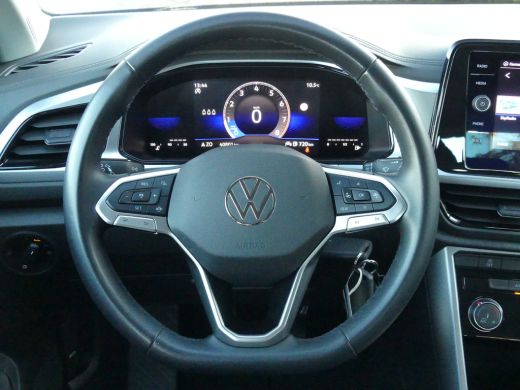 Volkswagen T-Roc 1.0 TSI 110PK Life | ADAPTIVE CRUISE | NAVI | APPLE CARPLAY/ANDROID AUTO | PARKEERSENSOREN V+A | ActivLease financial lease