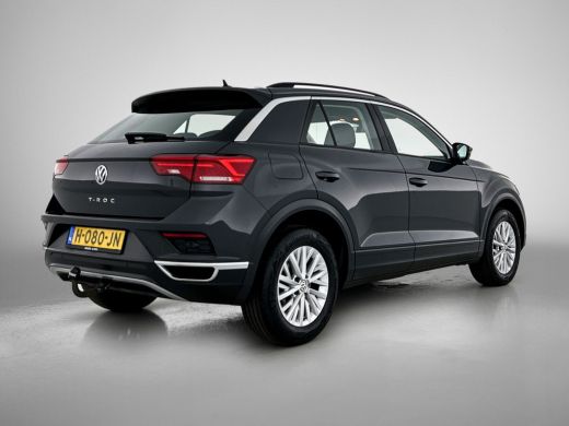 Volkswagen T-Roc 1.0 TSI Style / Navi / Adap-cruise / Trekhaak / Roofrail / Lmv 16" / Multimedia / Apk 02-2026 ActivLease financial lease