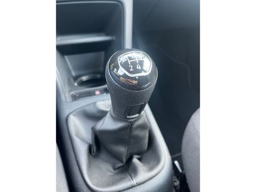 Volkswagen up! 1.0 MPI 65PK | STOELENVERW. | NAVI VIA APP | BLUETOOTH | AIRCO | LED | DAB+ ActivLease financial lease