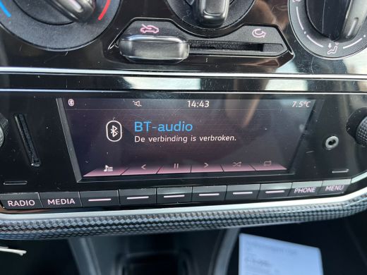 Volkswagen up! 1.0 MPI 65PK | STOELENVERW. | NAVI VIA APP | BLUETOOTH | AIRCO | LED | DAB+ ActivLease financial lease