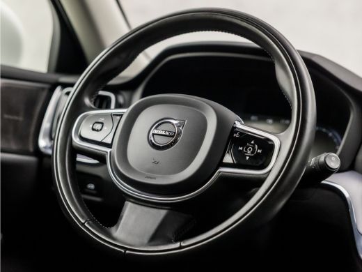 Volvo  V60 2.0 B3 Sport 177Pk Automaat (APPLE CARPLAY, GROOT NAVI, HARMAN/KARDON, LEDER, STUUR/STOELVERWARMI... ActivLease financial lease