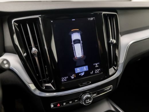 Volvo  V60 2.0 B3 Sport 177Pk Automaat (APPLE CARPLAY, GROOT NAVI, HARMAN/KARDON, LEDER, STUUR/STOELVERWARMI... ActivLease financial lease