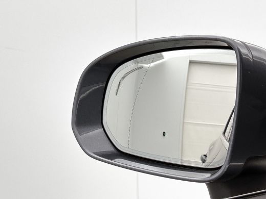 Volvo  XC60 T5 AWD 251PK Inscription / Leder / Navigatie /  Winter Line / Business Pack Connect / Intellisafe... ActivLease financial lease