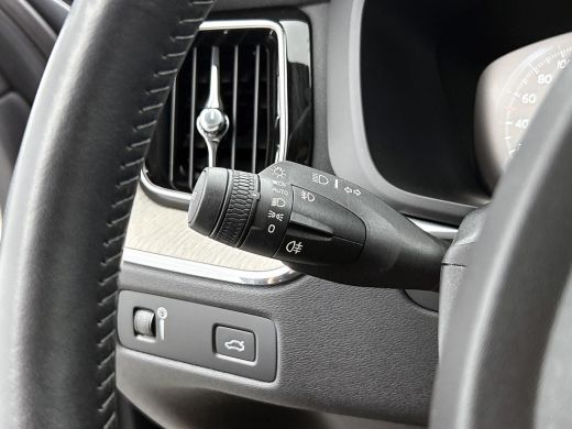 Volvo  XC60 T5 AWD 251PK Inscription / Leder / Navigatie /  Winter Line / Business Pack Connect / Intellisafe... ActivLease financial lease