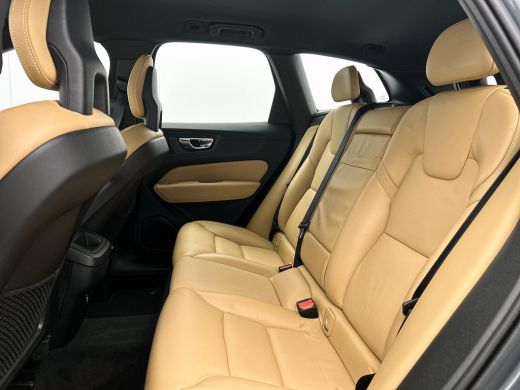 Volvo  XC60 T5 AWD 251PK Inscription / Leder / Navigatie /  Winter Line / Business Pack Connect / Intellisafe... ActivLease financial lease