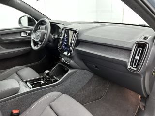 Volvo  C40 Recharge Plus 69 kWh SOH 95% / Panoramadak / Trekhaak / Camera / Stoel-Stuurverwarming / Navigati...