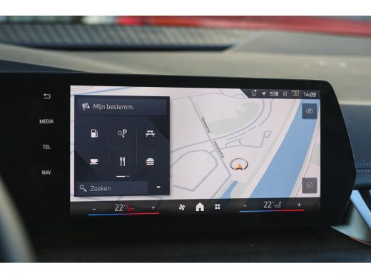 BMW 2 Serie 218i Luxury Line Automaat / Achteruitrijcamera / Comfort Access / Adaptieve LED / Stoelverwarming ActivLease financial lease