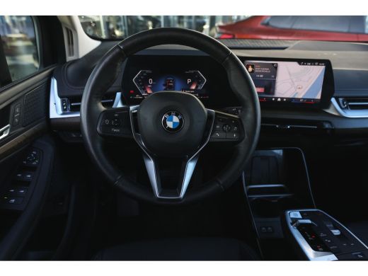 BMW 2 Serie 218i Luxury Line Automaat / Achteruitrijcamera / Comfort Access / Adaptieve LED / Stoelverwarming ActivLease financial lease