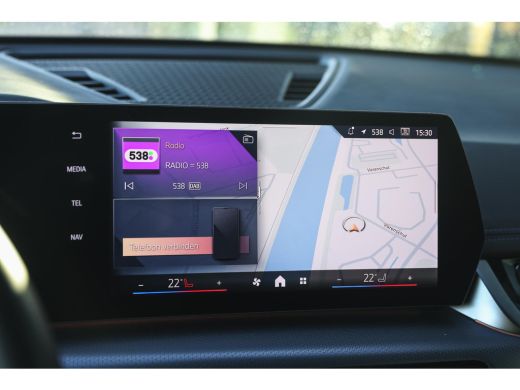 BMW iX1 xDrive30 M Sport / Sportstoelen / Achteruitrijcamera / M Adaptief onderstel / Stoelverwarming ActivLease financial lease