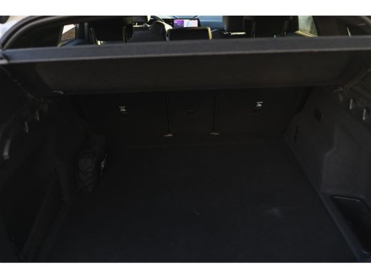 BMW iX1 xDrive30 M Sport / Sportstoelen / Achteruitrijcamera / M Adaptief onderstel / Stoelverwarming ActivLease financial lease