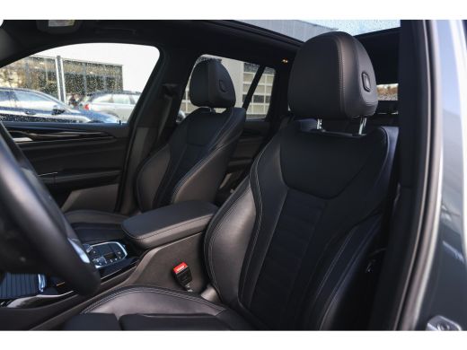 BMW X3 xDrive30e High Executive Automaat / Trekhaak / Sportstoelen / Adaptieve LED / Parking Assistant P... ActivLease financial lease
