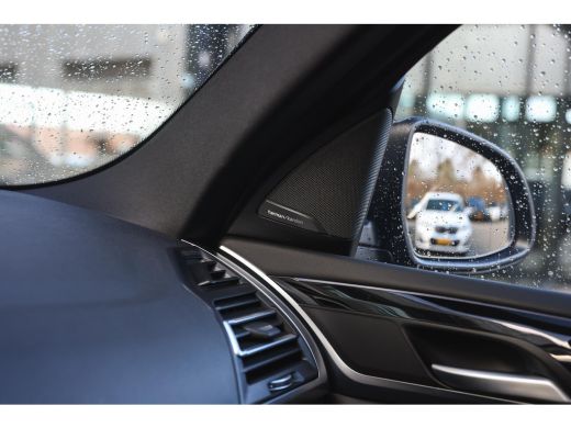 BMW X3 xDrive30e High Executive Automaat / Trekhaak / Sportstoelen / Adaptieve LED / Parking Assistant P... ActivLease financial lease