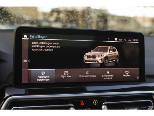 BMW X3 xDrive30e High Executive Automaat / Trekhaak / Sportstoelen / Adaptieve LED / Parking Assistant P... ActivLease financial lease