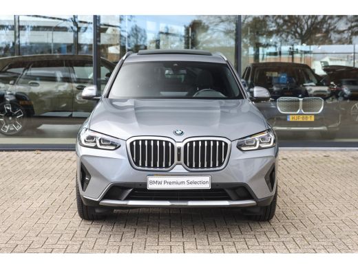 BMW X3 xDrive30e High Executive Automaat / Trekhaak / Sportstoelen / Adaptieve LED / Parking Assistant P... ActivLease financial lease