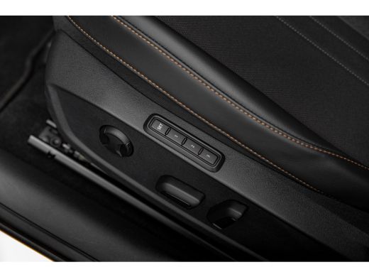 CUPRA Formentor 1.4 TSI e-Hybrid VZ Performance Limited | 245 pk | Rondom Camera | Stoel- Stuurverwarming | Carpl... ActivLease financial lease