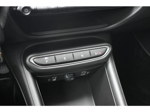 Fiat 600 1.2 Hybrid Urban 100pk Automaat 8 Jaar Garantie! | Stoelverwarming | Voorruitverwarming | Navigat... ActivLease financial lease