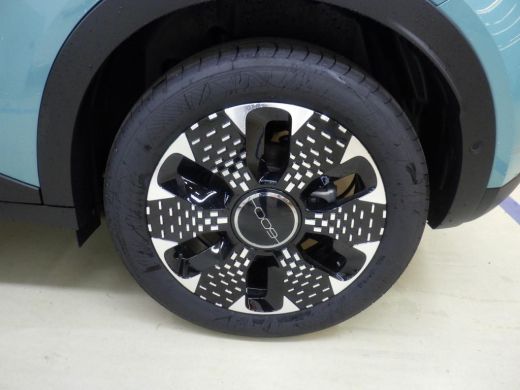 Fiat 600 La Prima 54 kWh 156pk 3 Fase 8-jaar garantie! | Vol-Leder | Massage | Adaptive Cruise | Elektr. a... ActivLease financial lease