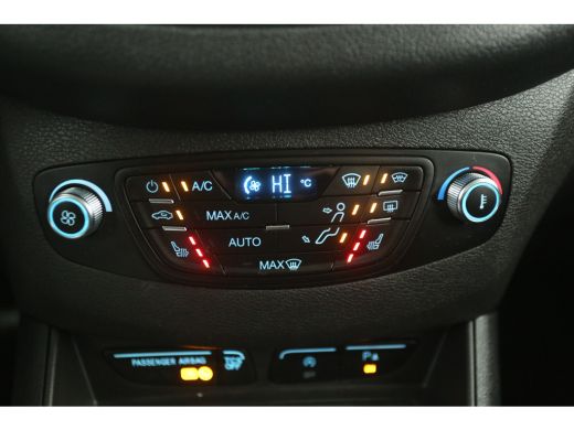 Ford Transit Courier 1.5 TDCI Sport 100PK 6-bak | 2xSchuifdeur | Airco | Camera | Carplay | Striping | Stoelverw. ActivLease financial lease