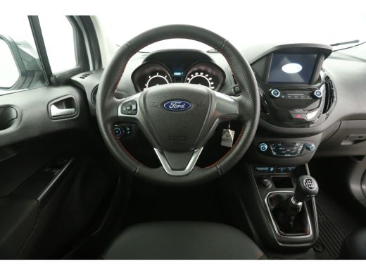 Ford Transit Courier 1.5 TDCI Sport 100PK 6-bak | 2xSchuifdeur | Airco | Camera | Carplay | Striping | Stoelverw. ActivLease financial lease