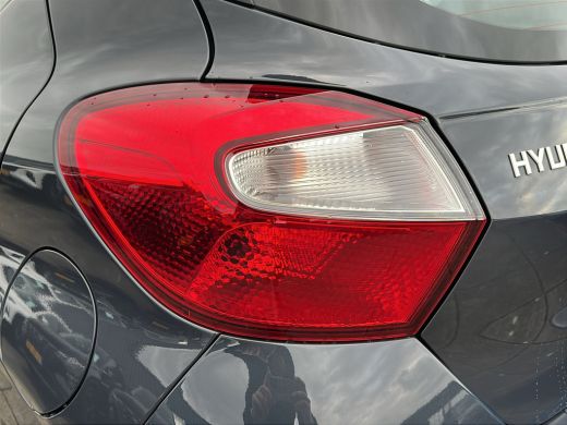 Hyundai i10 1.0 66pk Comfort Smart | LED | Airco | Carplay | Camera | Navigatie | Bluetooth | Cruisecontrol |... ActivLease financial lease