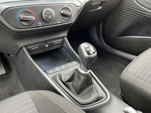 Hyundai i20 1.0 T-GDI Comfort | Rijklaarprijs! | Stoel & stuurverwarming | Apple Carplay/Android Auto | Incl ... ActivLease financial lease