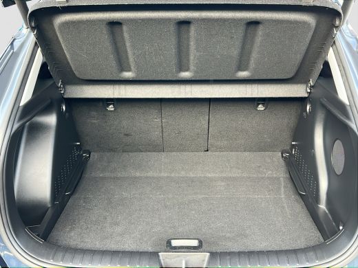 Hyundai Kona 1.6 GDI 141pk HEV Premium Sky | Premium audio | 360 camera | Schuif-kanteldak | Bestuurdersstoel ... ActivLease financial lease