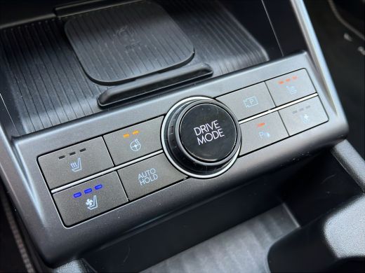 Hyundai Kona 1.6 GDI 141pk HEV Premium Sky | Premium audio | 360 camera | Schuif-kanteldak | Bestuurdersstoel ... ActivLease financial lease