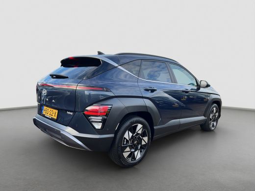 Hyundai Kona 1.6 GDI 141pk HEV Premium Sky | Premium audio | 360 camera | Schuif-kanteldak | Bestuurdersstoel ... ActivLease financial lease