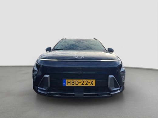 Hyundai Kona 1.6 GDI 141pk HEV Premium Sky | Premium audio | 360 camera | Schuif-kanteldak | Bestuurdersstoel ... ActivLease financial lease