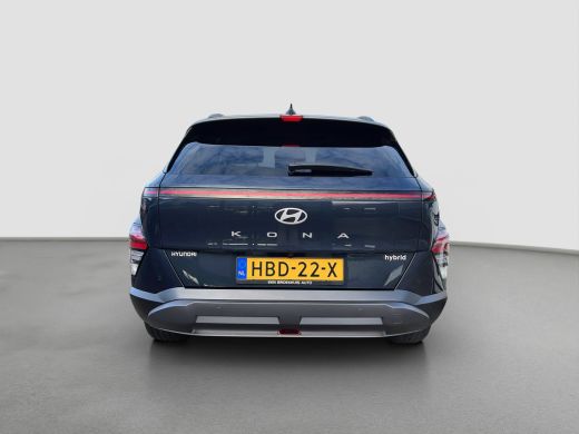 Hyundai Kona 1.6 GDI 141pk HEV Premium Sky | Premium audio | 360 camera | Schuif-kanteldak | Bestuurdersstoel ... ActivLease financial lease