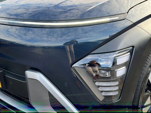 Hyundai Kona 1.6 GDI 141pk HEV Premium Sky | Premium audio | 360 camera | Schuif-kanteldak | Bestuurdersstoel ... ActivLease financial lease