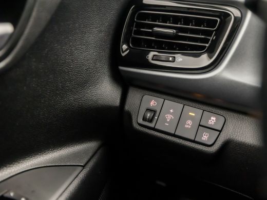 Kia Rio 1.0 T-GDi MHEV DynamicLine (APPLE CARPLAY, NAVIGATIE, CAMERA, KEYLESS, SPORTSTOELEN, LED KOPLAMPE... ActivLease financial lease