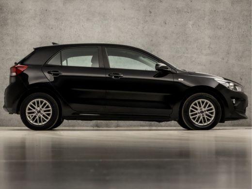 Kia Rio 1.0 T-GDi MHEV DynamicLine (APPLE CARPLAY, NAVIGATIE, CAMERA, KEYLESS, SPORTSTOELEN, LED KOPLAMPE... ActivLease financial lease