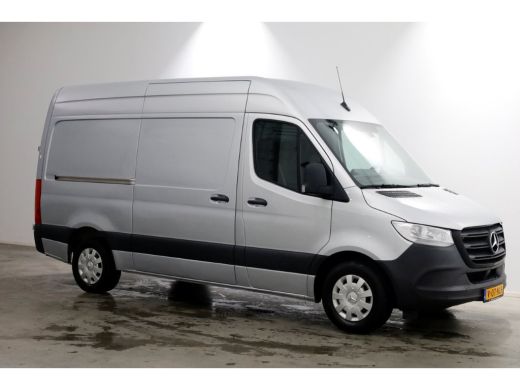 Mercedes-Benz Sprinter 315 CDI 150pk RWD 9G Automaat L2H2 Airco/Camera/CarPlay 08-2021 ActivLease financial lease