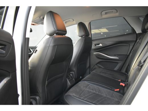 Opel Grandland 1.2 Turbo Hybrid GS Advanced 136pk Automaat | Adaptive Cruise | Stuur/Stoelverwarming | LED-Matri... ActivLease financial lease